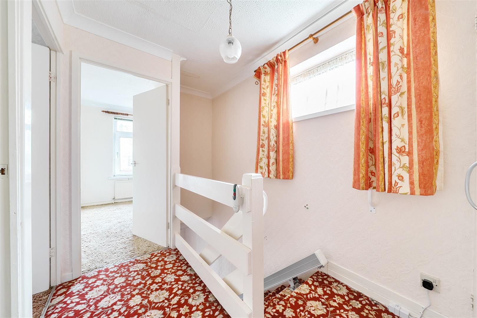 Bryn Morgrug, Pontardawe, Swansea, SA8 3DG